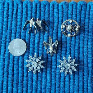 Vintage 1930s 1940s Collection of Five Brooches, Costume Jewelry